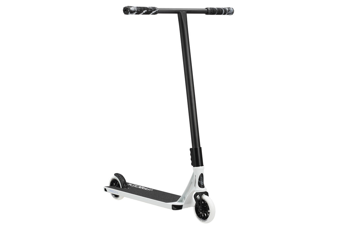 Blunt Scooter Prodigy X Street